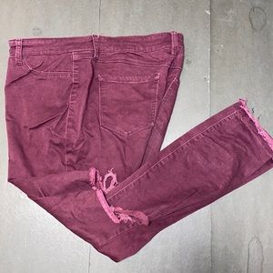 Rewash Brand Size 13/31 Burgundy Power Street w/ Vital Stretch Technology